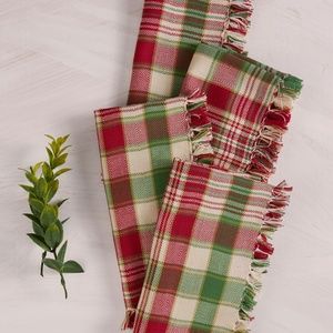 April Cornell Yuletide Plaid Napkin Set/4 NWT